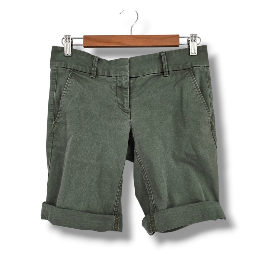LOFT Outlet Womens Size 2 Bermuda Roll Shorts Olive Green Cuffed Twill Chino